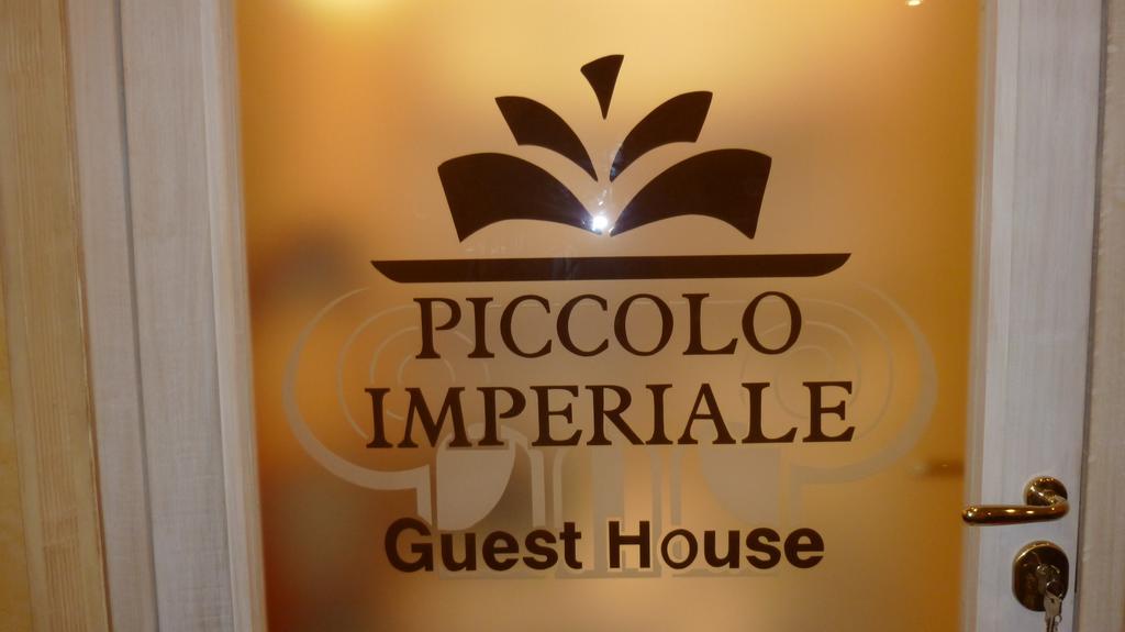 Piccolo Imperiale Couette-café Rome