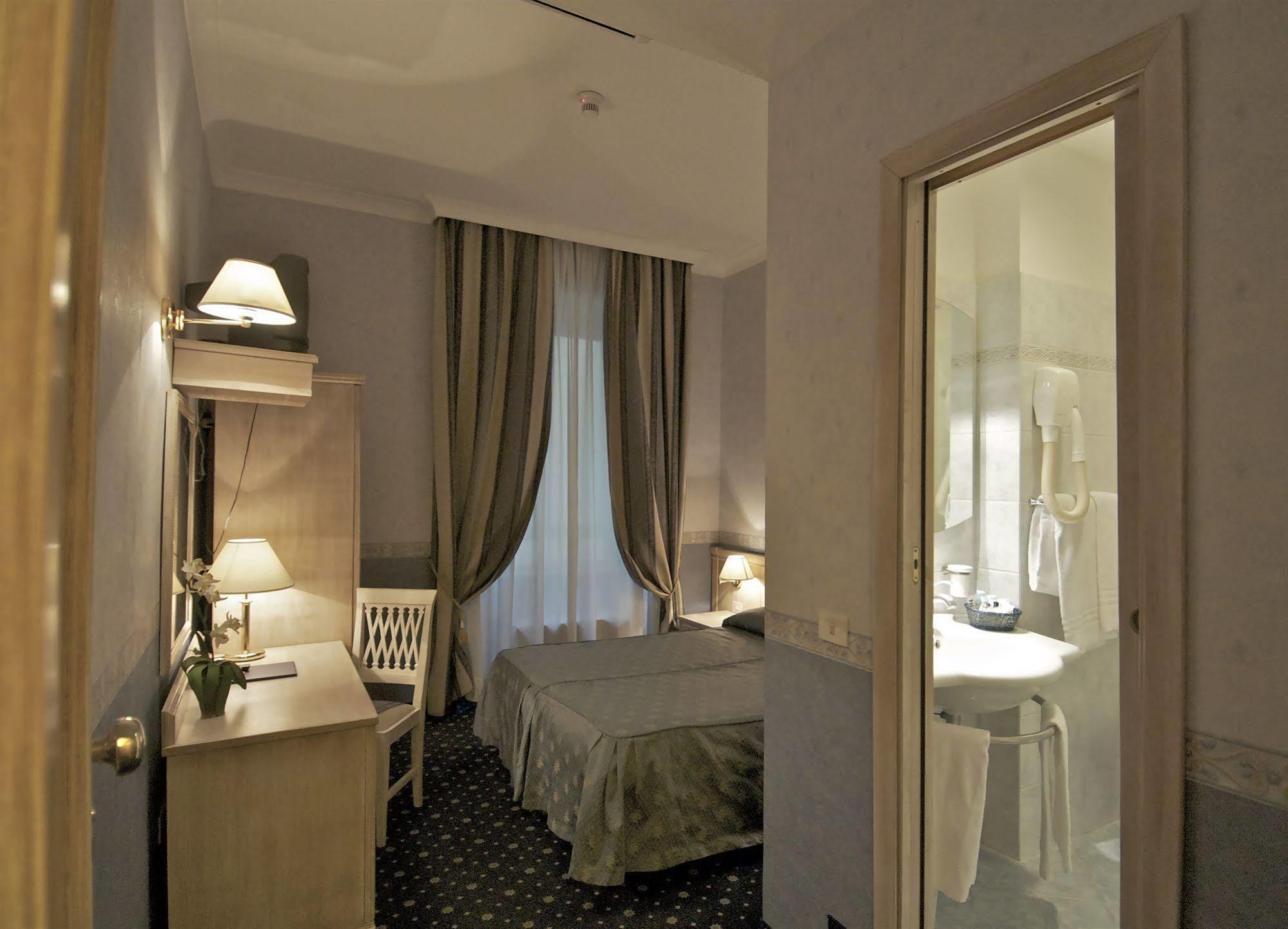 Piccolo Imperiale Rome